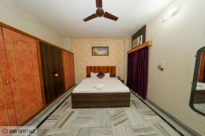 Shri - II Floor without Kitchen